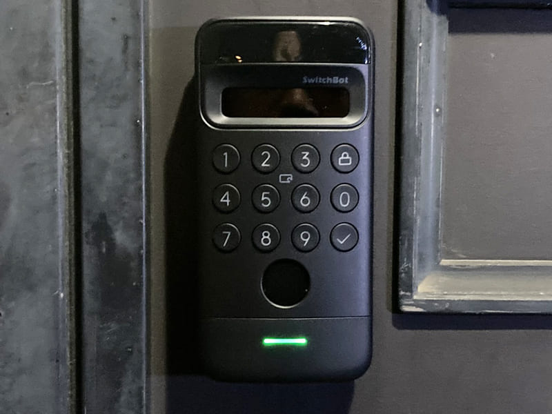 パズル工房の顔認証システム