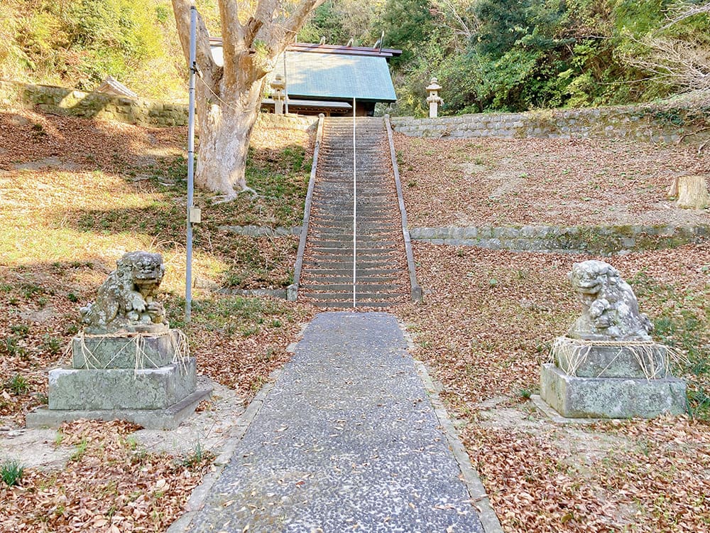 御宿 大宮神社 ２匹の狛犬