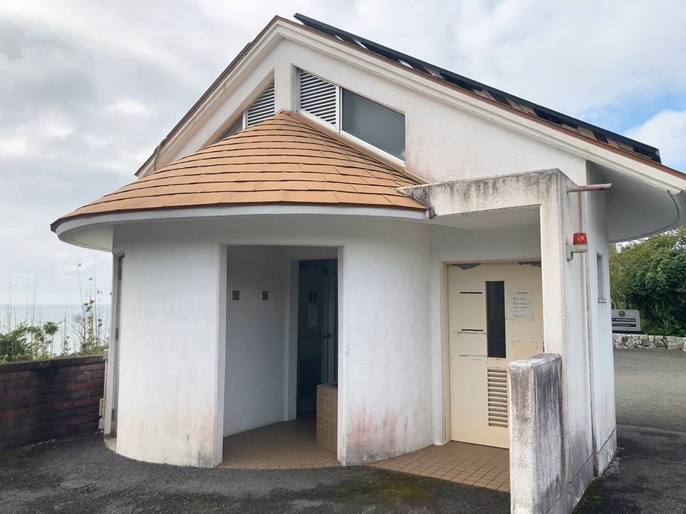 メキシコ記念公園 トイレ