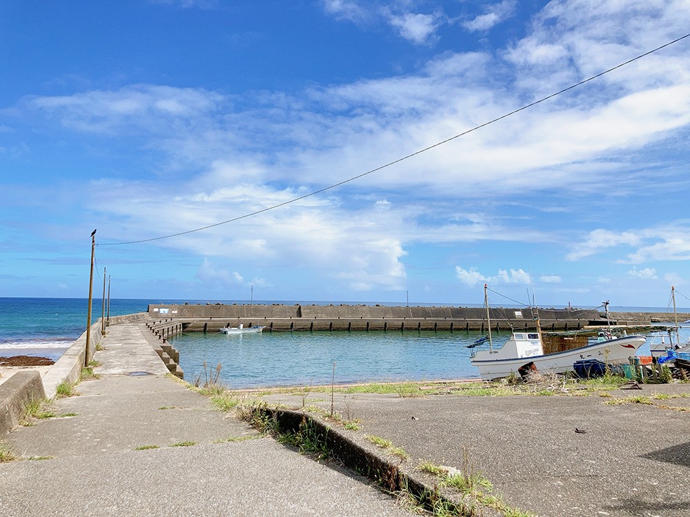 御宿漁港の入口