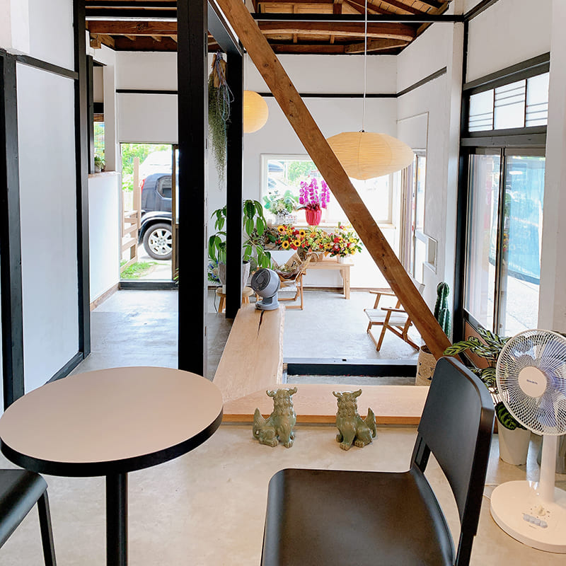 御宿町 KOHO 店内は見通しが良い