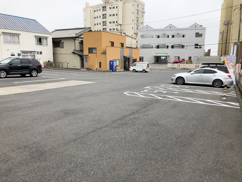 御宿町 白鳥丸 駐車場