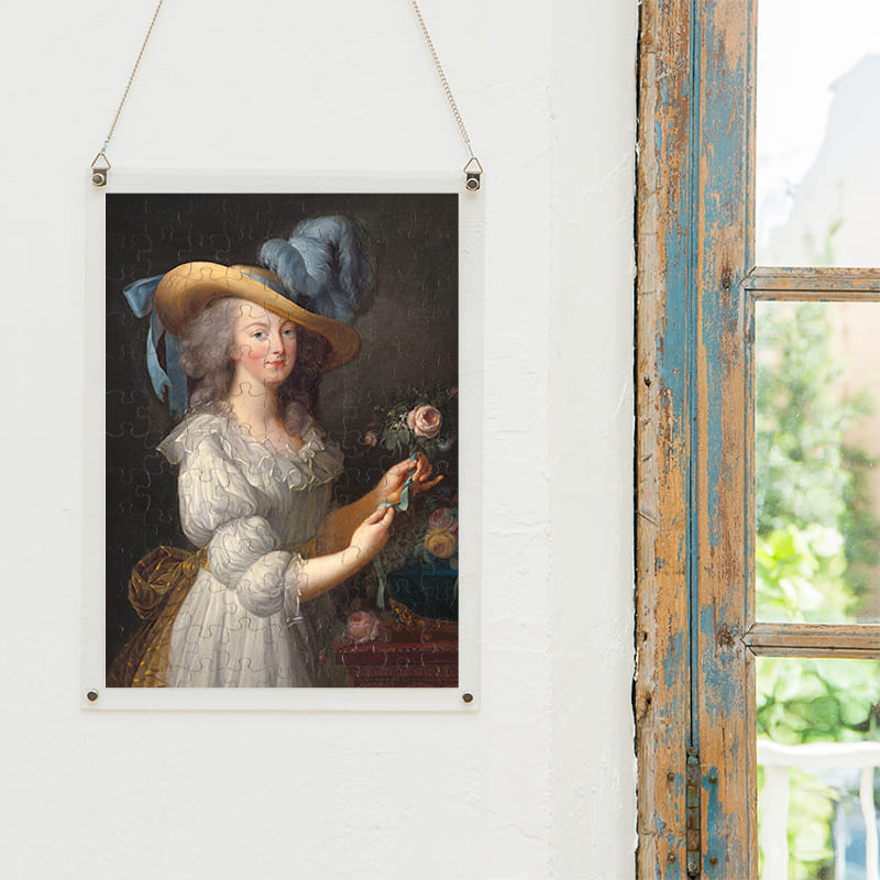 「ガリア服を着た王妃マリー・アントワネット（エリザベート・ルイーズ・ヴィジェ・ルブラン）」パズルをインテリアとして飾る