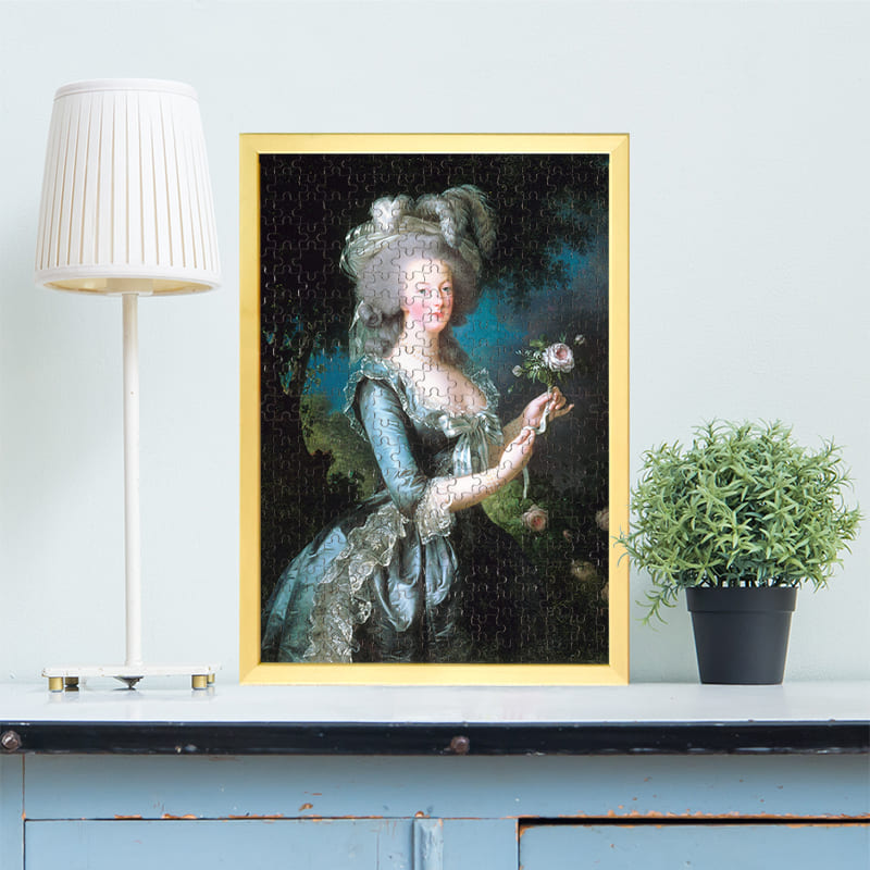 薔薇を持つマリー・アントワネット（エリザベート・ルイーズ・ヴィジェ・ルブラン）