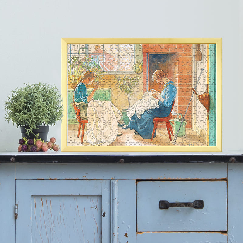 縫物をする少女（カール・ラーション）