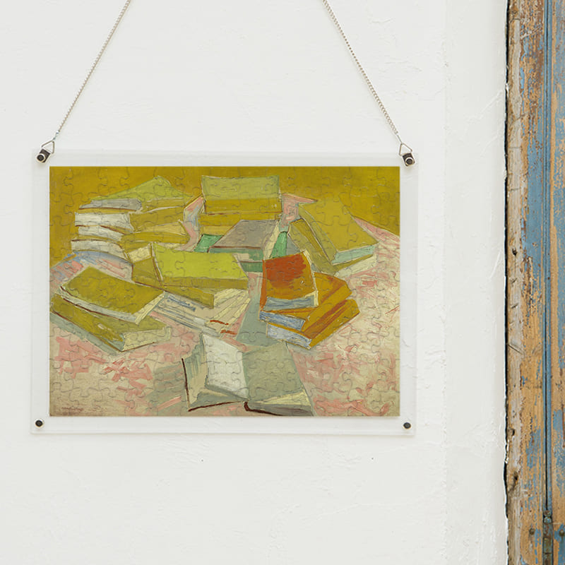 「山積みのフランス小説（フィンセント・ファン・ゴッホ）」パズルをインテリアとして飾る