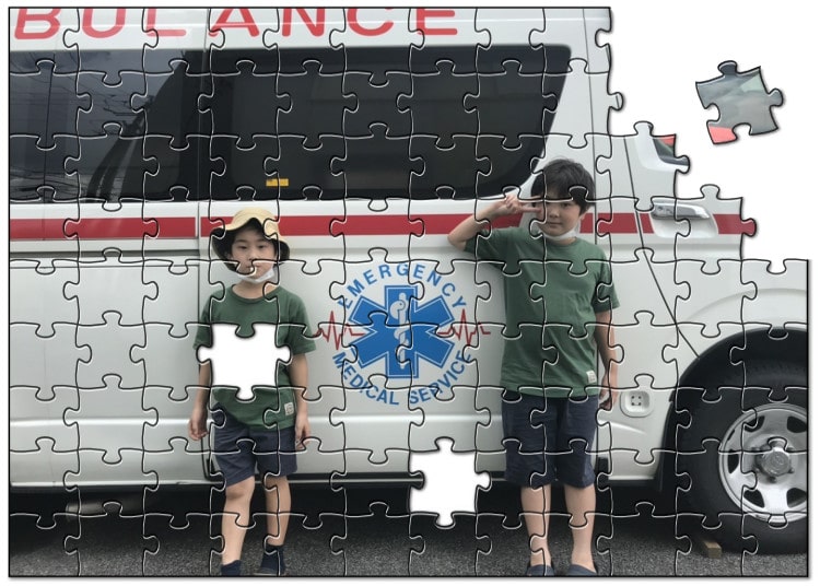 救急車の写真パズル